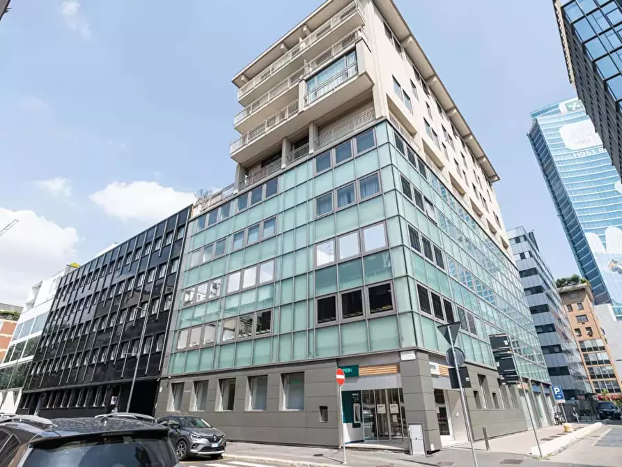 Immagine 44 di Appartamento in affitto  in Via Ippolito Rosellini2 a Milano