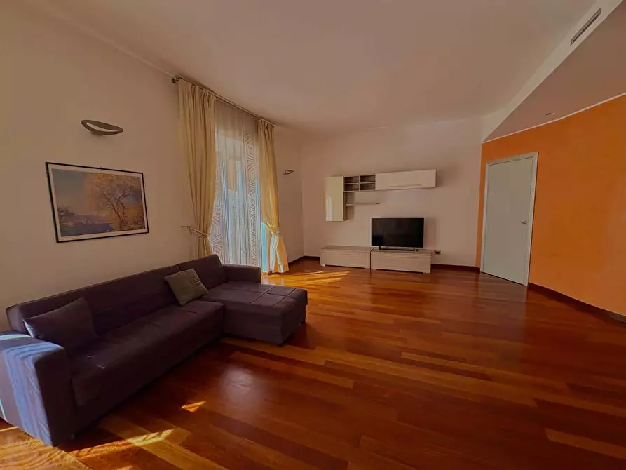 Immagine 22 di Camera in affitto  in Via Giosuè Carducci21 a Milano