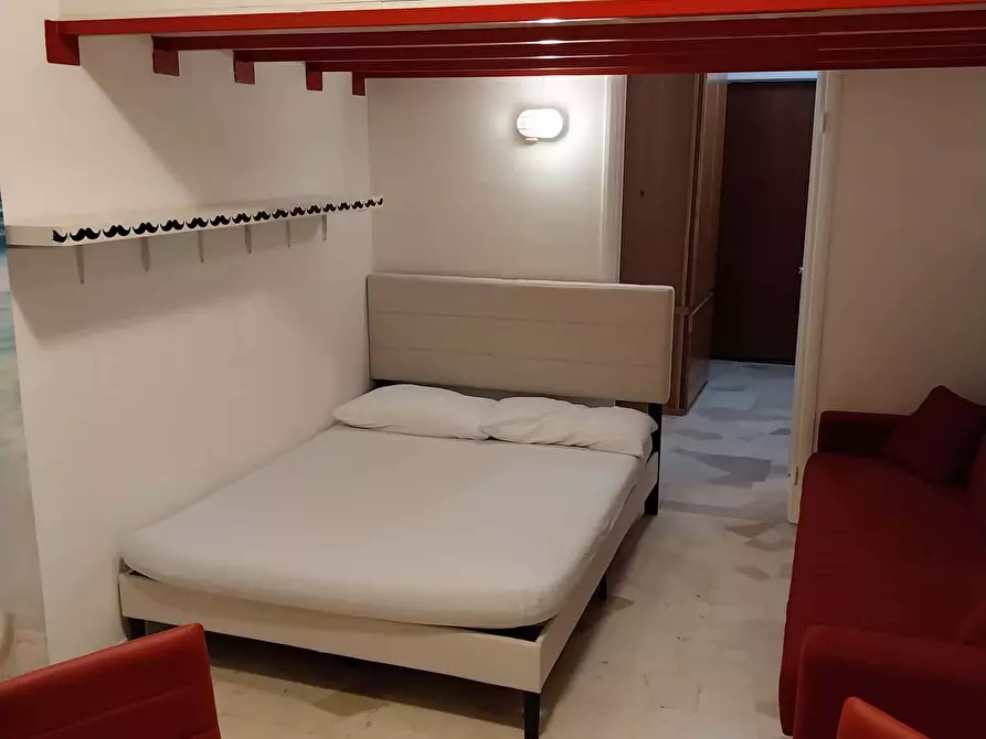 Immagine 2 di Appartamento in affitto  in Via Giuseppe Meda14 a Milano