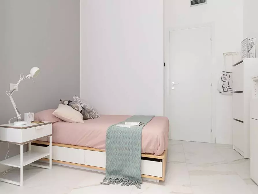 Immagine 3 di Camera in affitto  in Viale Bligny28 a Milano