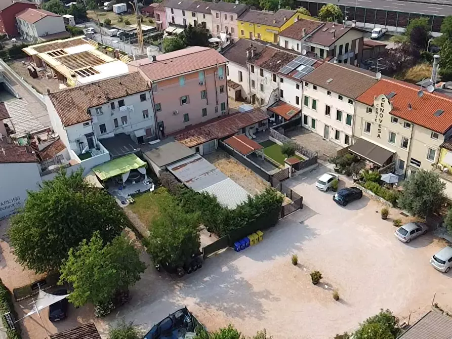 Immagine 9 di Camera in affitto  in Strada della Genovesa44 a Verona