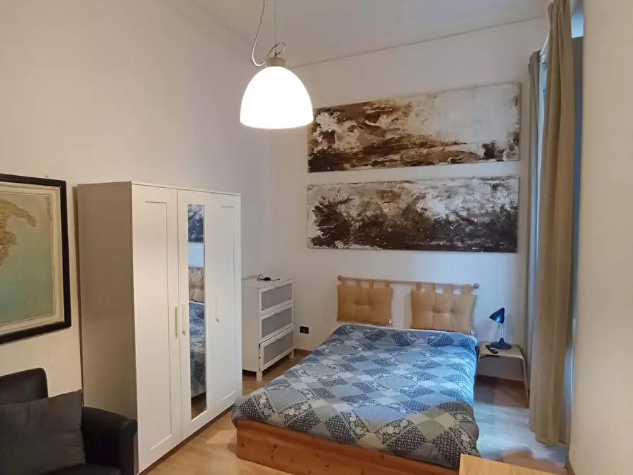 Immagine 2 di Camera in affitto  in Via Angelo Poliziano27 a Roma