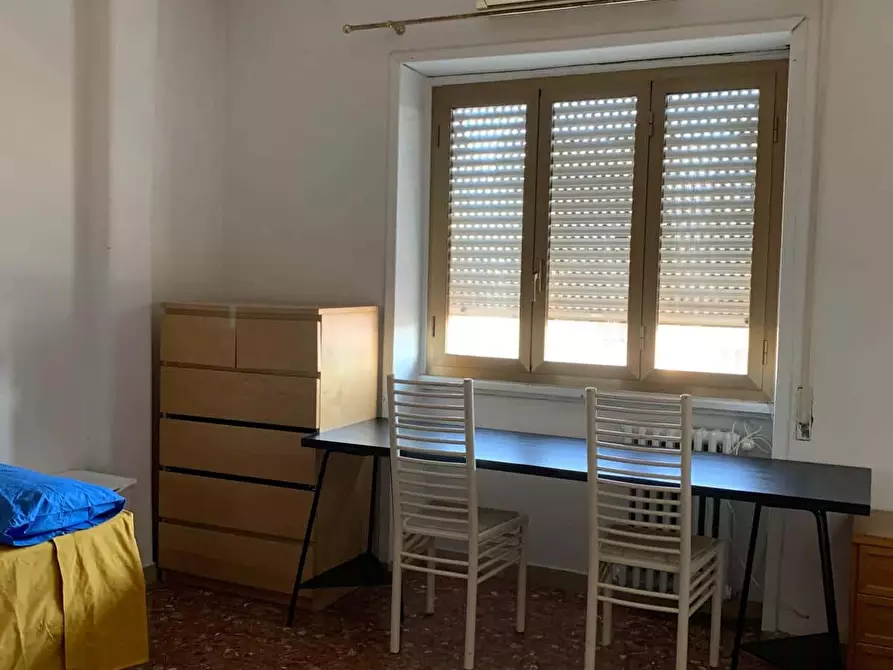Immagine 2 di Camera in affitto  in Via Silvestro Gherardi59 a Roma