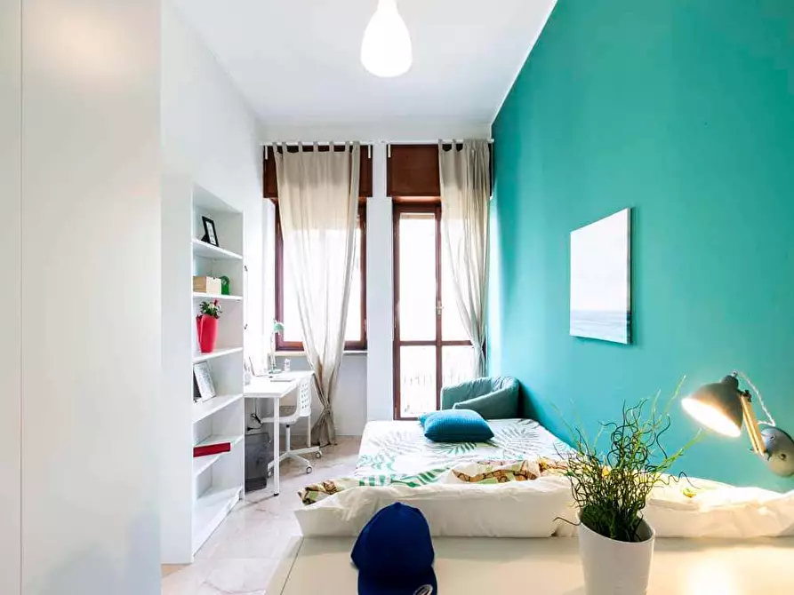 Immagine 3 di Camera in affitto  in Viale Beatrice D'Este4 a Milano