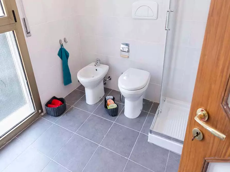 Immagine 26 di Camera in affitto  in Viale Giovanni Vicini20 a Bologna