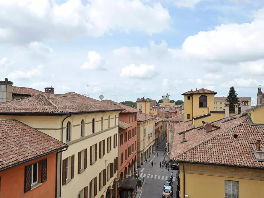 Immagine 25 di Appartamento in affitto  in Piazza San Martino1 a Bologna