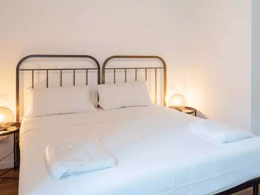 Immagine 8 di Appartamento in affitto  in Via Melzo5 a Milano