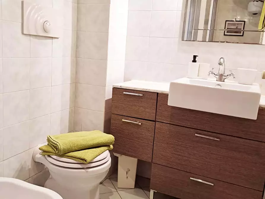 Immagine 25 di Appartamento in affitto  in Via Casilina3u a Roma