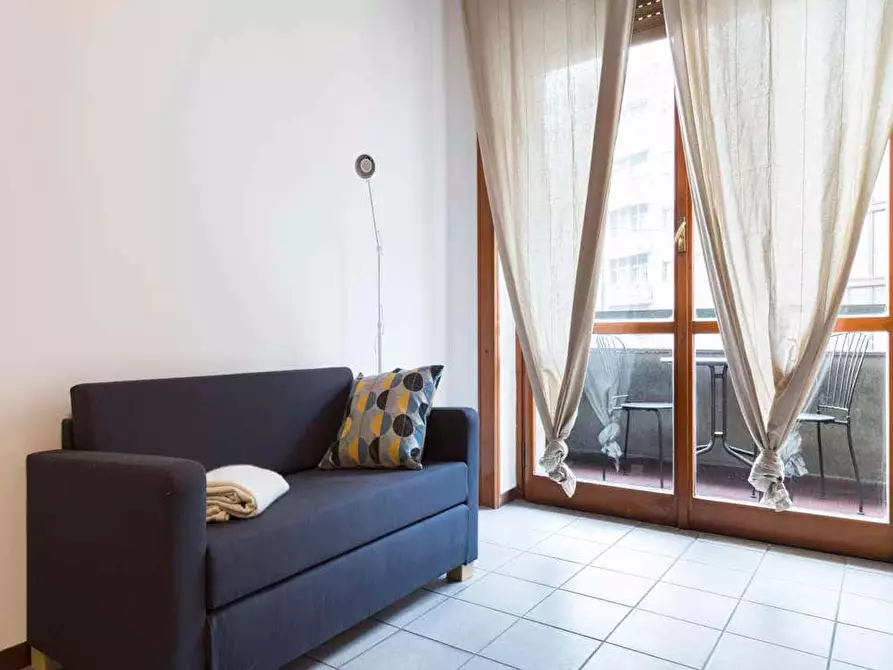 Immagine 7 di Camera in affitto  in Via Francesco Arese12 a Milano