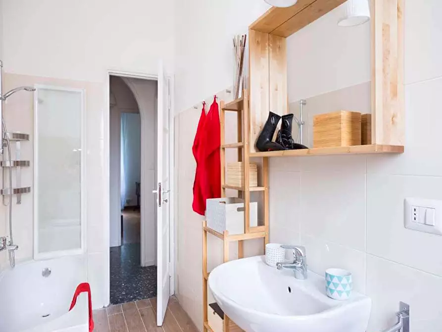 Immagine 8 di Camera in affitto  in Viale Argonne26 a Milano