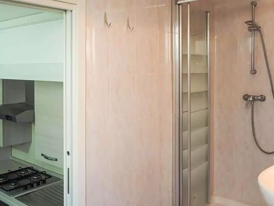 Immagine 16 di Appartamento in affitto  in Via Privata Ugo Tommei a Milano