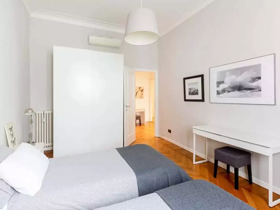 Immagine 17 di Appartamento in affitto  in Via Cesare Battisti13 a Milano