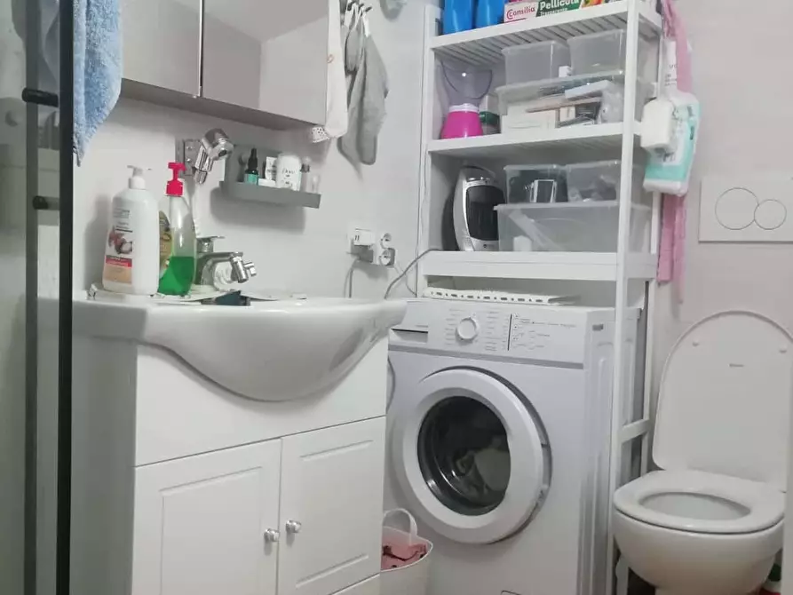 Immagine 7 di Appartamento in affitto  in Via Castell'Umberto27 a Roma