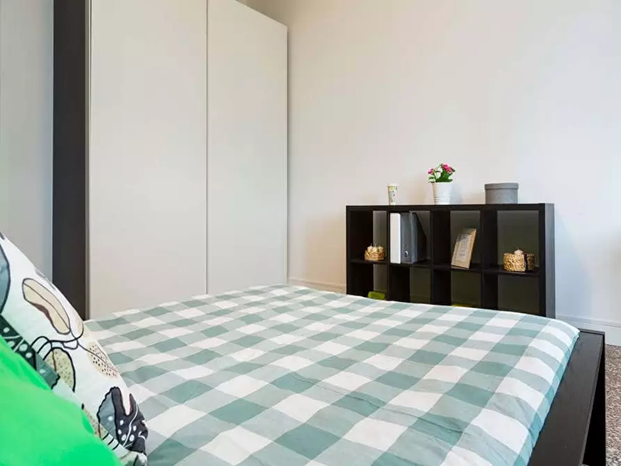 Immagine 8 di Camera in affitto  in Via Melchiorre Gioia71 a Milano