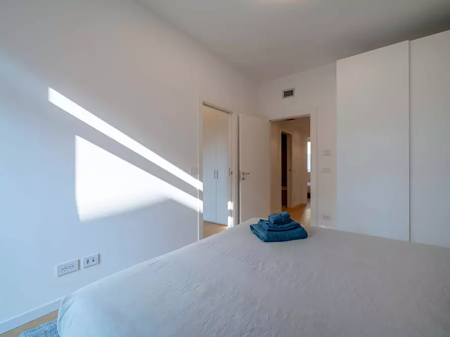 Immagine 35 di Appartamento in affitto  in Via Errico Petrella4 a Milano