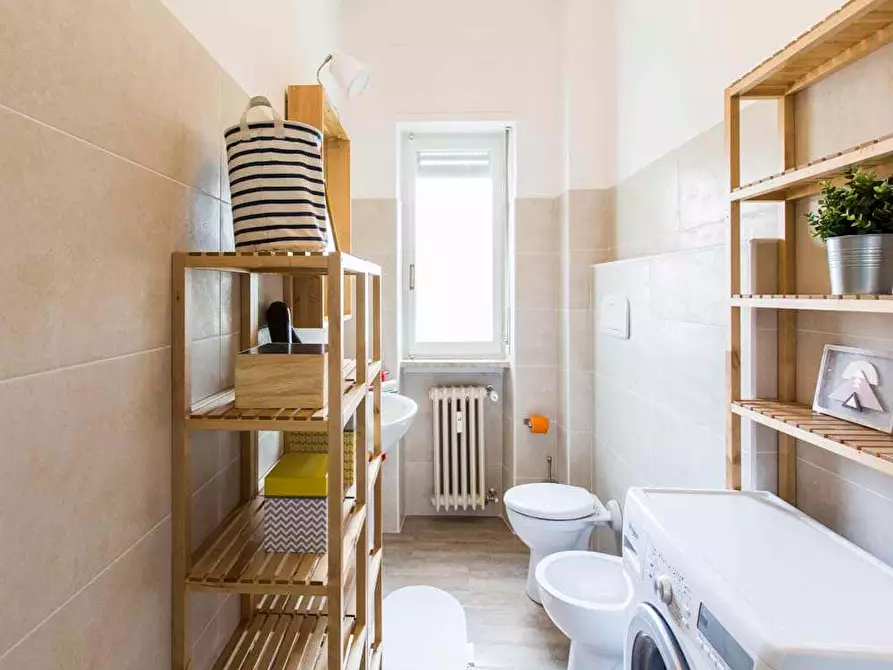 Immagine 8 di Camera in affitto  in Via Moncalvo29 a Milano