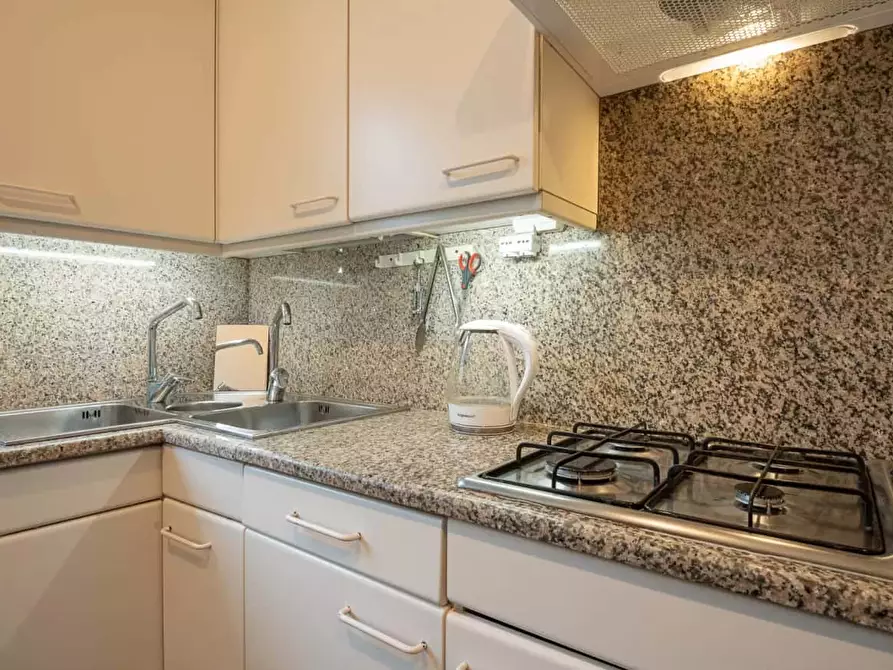 Immagine 25 di Appartamento in affitto  in Via Flaminia393 a Roma