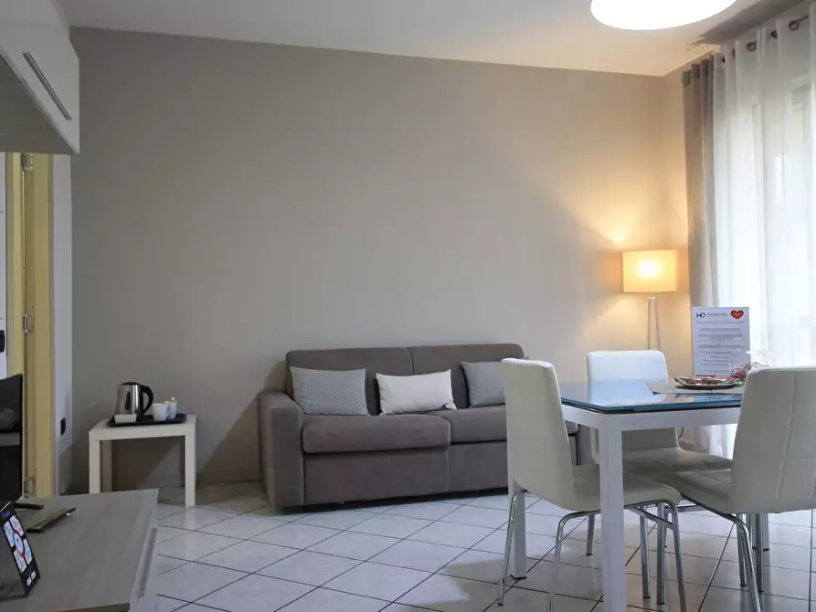 Immagine 4 di Appartamento in affitto  in Via Robecco81 a Cinisello Balsamo