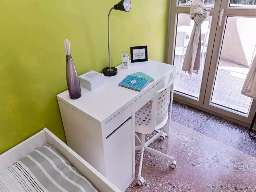 Immagine 2 di Camera in affitto  in Viale Giovanni Vicini20 a Bologna