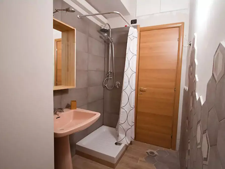 Immagine 15 di Appartamento in affitto  in Via Olmetto3 a Milano