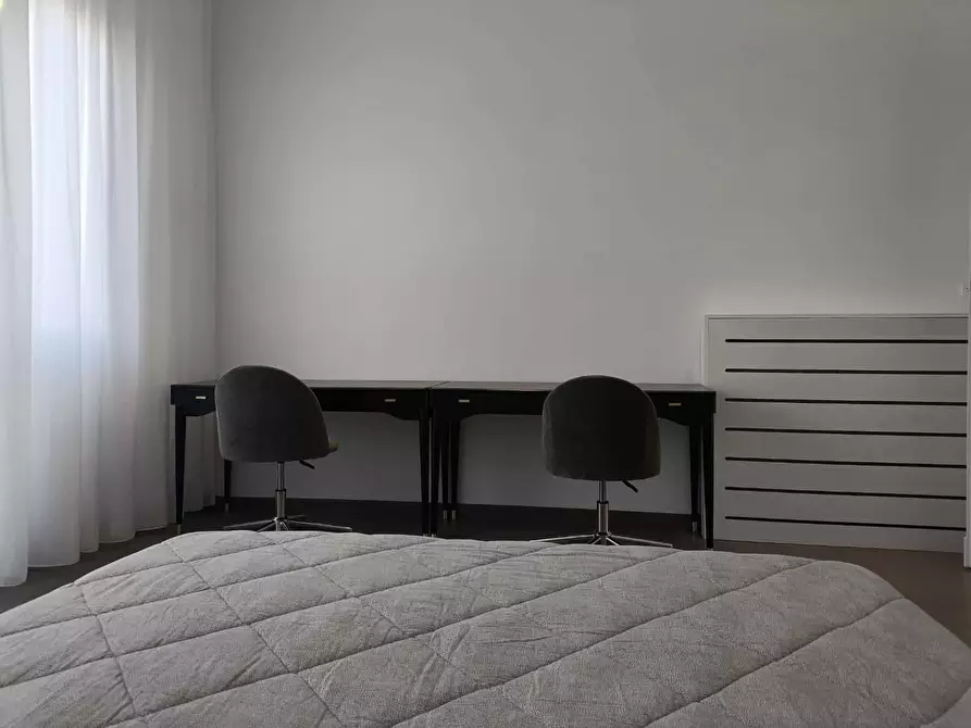 Immagine 116 di Appartamento in affitto  in Via Irnerio9 a Bologna