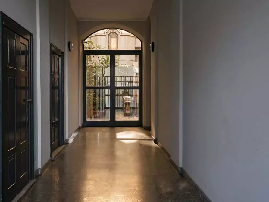 Immagine 23 di Appartamento in affitto  in Viale Premuda17 a Milano