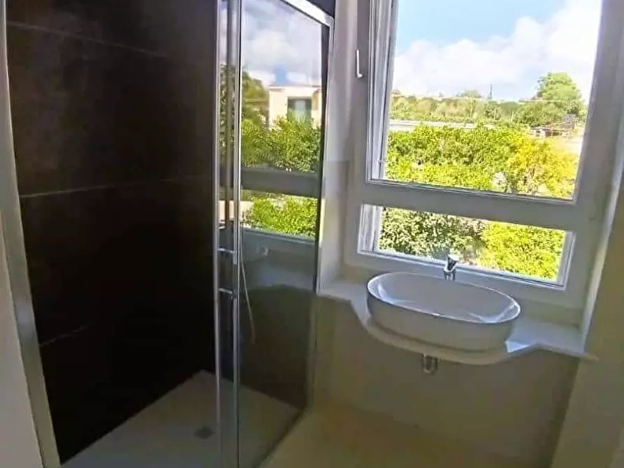 Immagine 5 di Appartamento in affitto  in Discesa Gaiola72 a Napoli