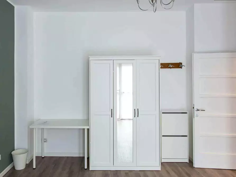 Immagine 3 di Camera in affitto  in Via Angelo Inganni64 a Milano