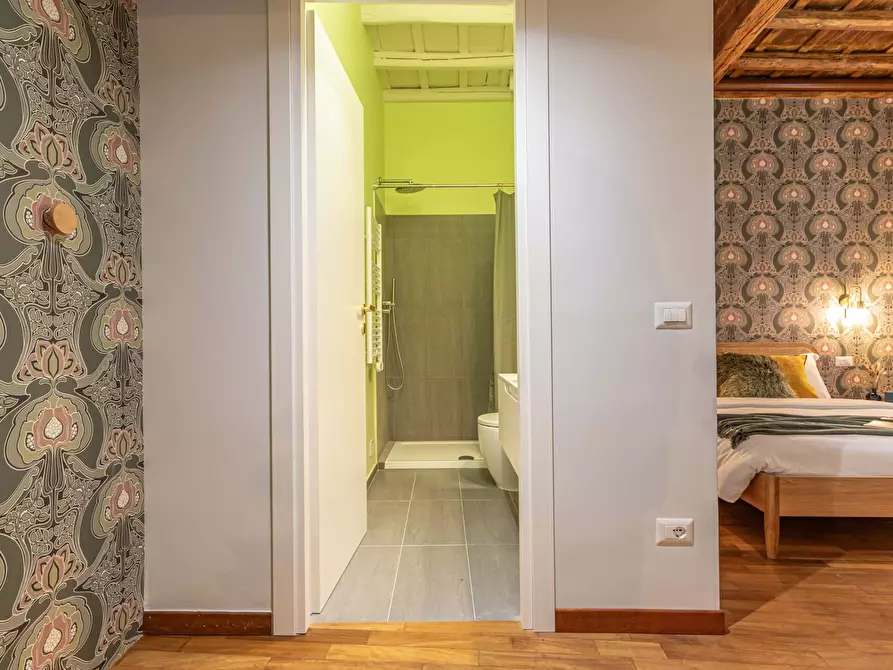 Immagine 26 di Appartamento in affitto  in Via della Madonna dei Monti15 a Roma