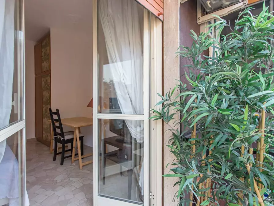 Immagine 31 di Appartamento in affitto  in Via Pellegrino Rossi13 a Milano