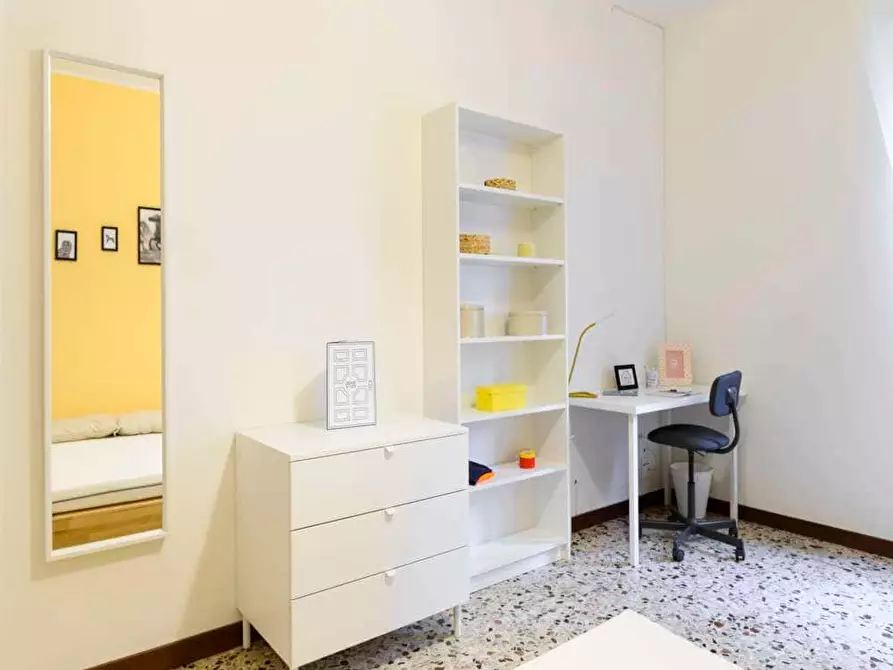 Immagine 6 di Camera in affitto  in Via Melchiorre Delfico24/2 a Milano