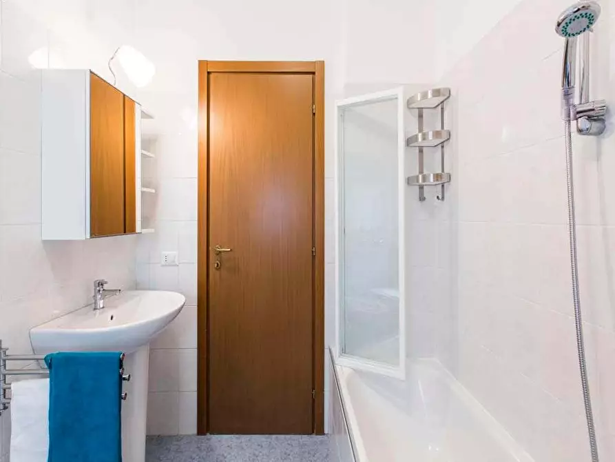 Immagine 11 di Camera in affitto  in Via Pasquale Fornari22 a Milano