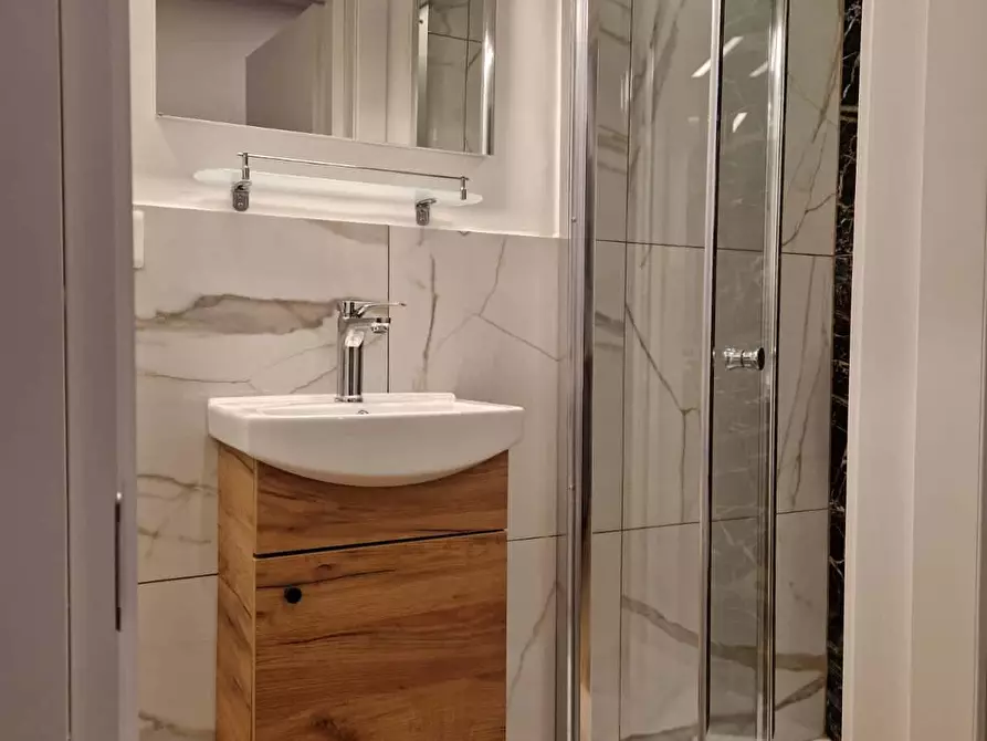 Immagine 11 di Appartamento in affitto  in Via dei Vanni24 a Firenze