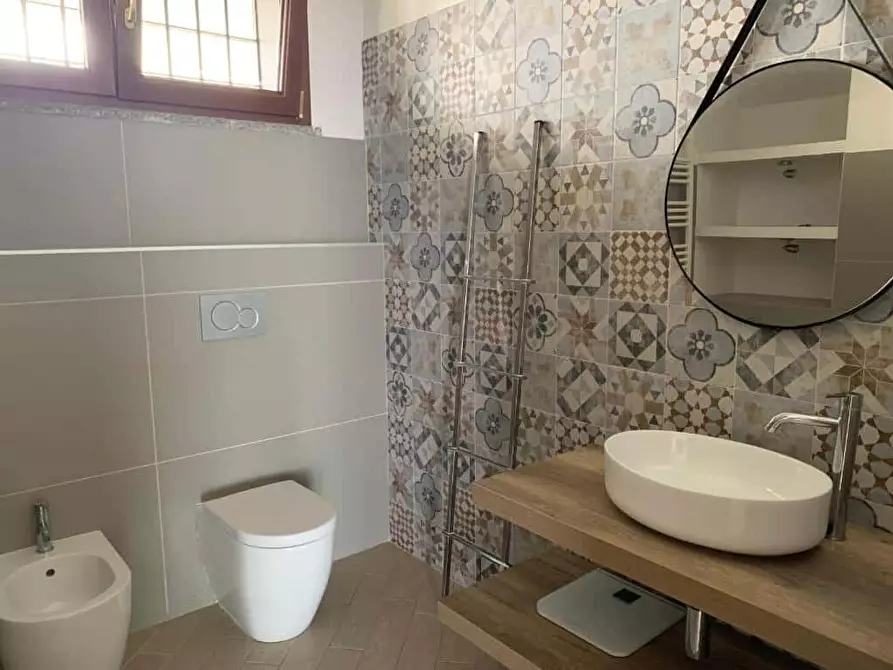 Immagine 12 di Appartamento in affitto  in via Giorgio Bassani72 a Roma