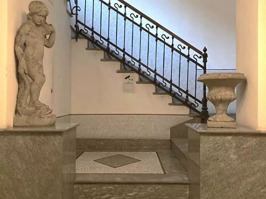 Immagine 23 di Appartamento in affitto  in Via San Giovanni alla Paglia15 a Milano