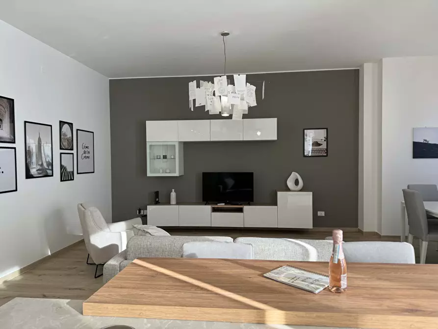 Immagine 8 di Appartamento in affitto  in Via Alessandro Manzoni18 a Monza