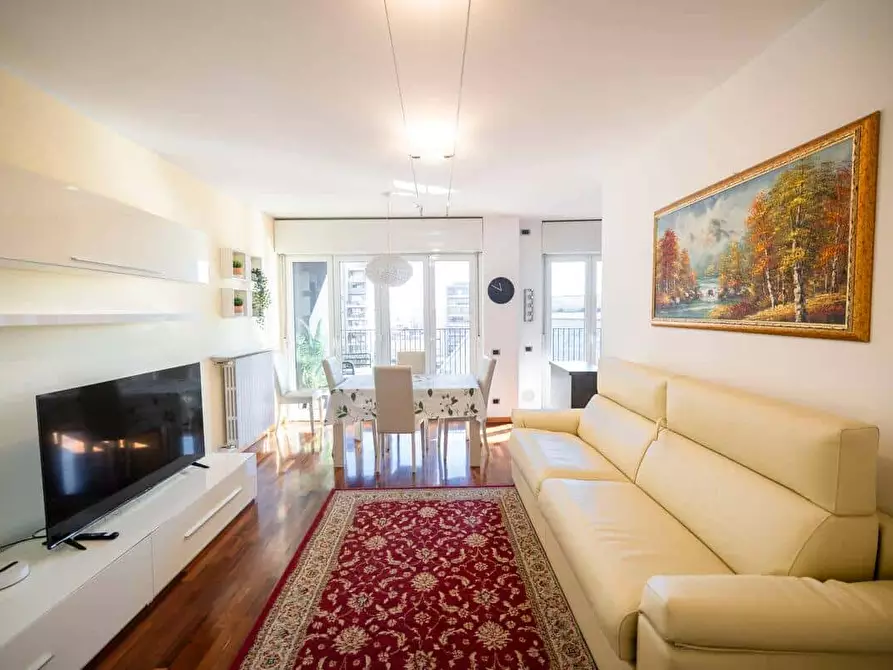 Immagine 1 di Appartamento in affitto  in Viale dell'Innovazione11 a Milano