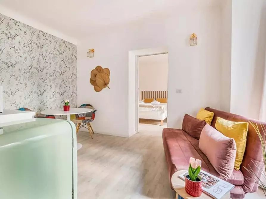 Immagine 3 di Appartamento in affitto  in Via Lazzaro Palazzi19 a Milano