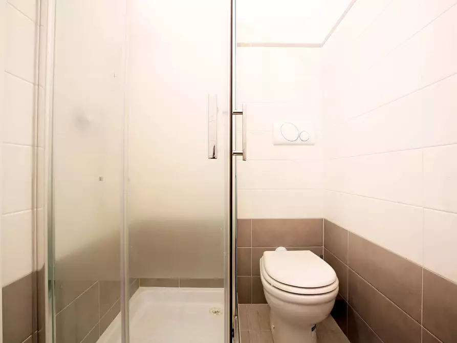 Immagine 23 di Camera in affitto  in Via Carlo Marx12 a Milano