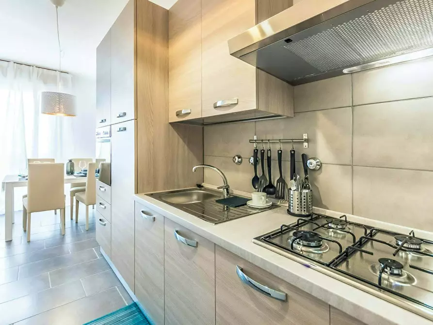 Immagine 9 di Camera in affitto  in Via Milano a Venezia