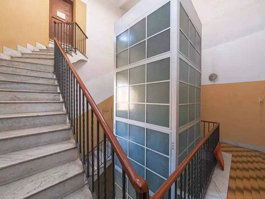 Immagine 10 di Appartamento in affitto  in Via del Commercio12 a Roma