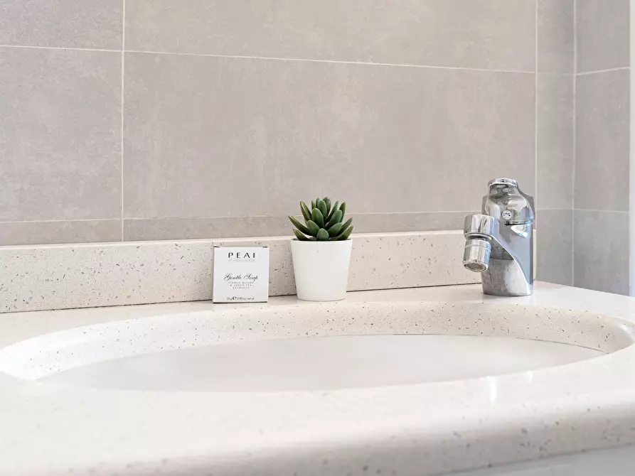 Immagine 19 di Appartamento in affitto  in Via Guglielmo Marconi65 a Bologna