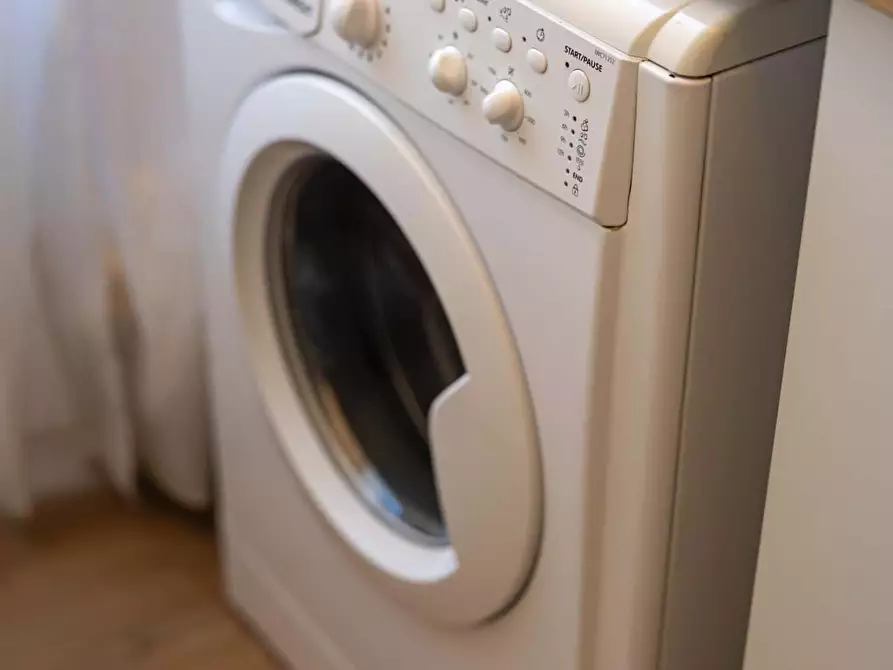 Immagine 27 di Appartamento in affitto  in Via degli Equi a Roma