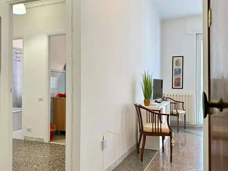 Immagine 5 di Appartamento in affitto  in Via Paola Falconieri110 a Roma