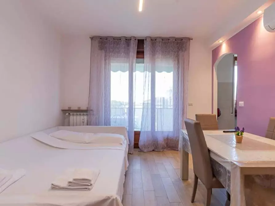 Immagine 11 di Appartamento in affitto  in Via Alcuino7 a Milano