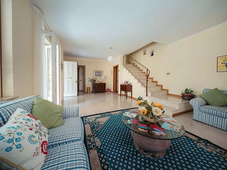 Immagine 6 di Camera in affitto  in Via Gioia Tauro41 a Roma