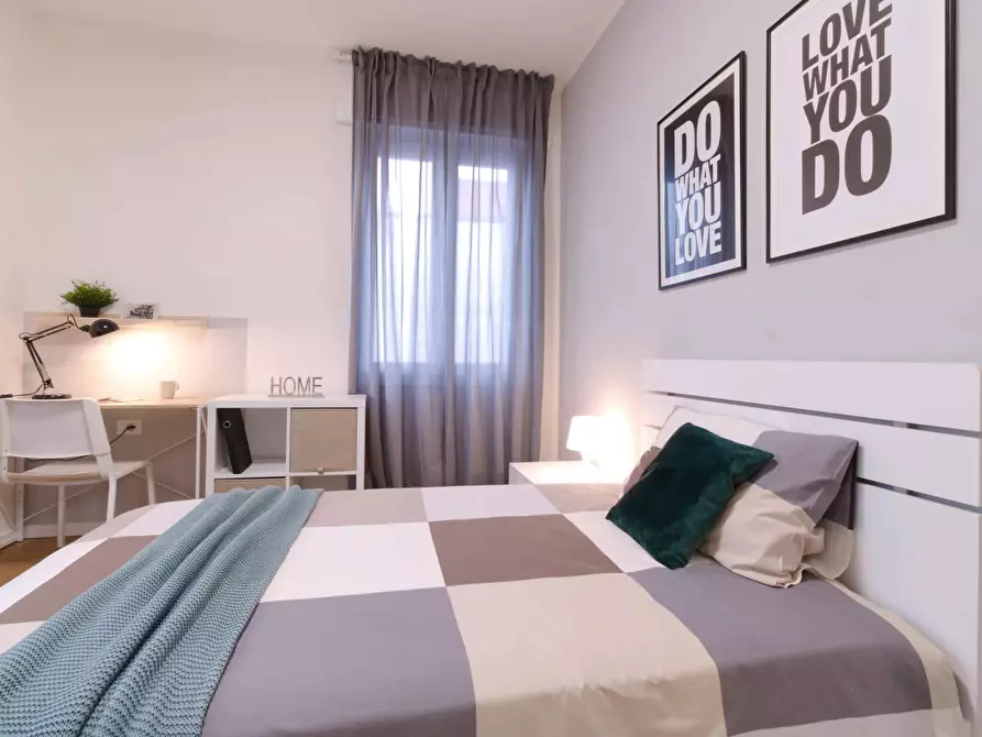 Immagine 2 di Camera in affitto  in Piazzale Guglielmo Corvi12 a Brescia