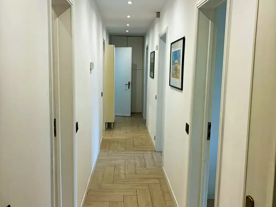 Immagine 20 di Camera in affitto  in Via Angelo de Gasperis2 a Milano