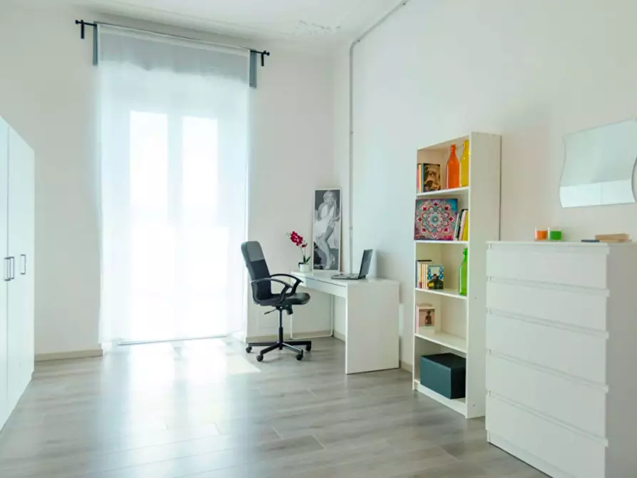 Immagine 5 di Camera in affitto  in Piazza Tancredi Galimberti25 a Torino