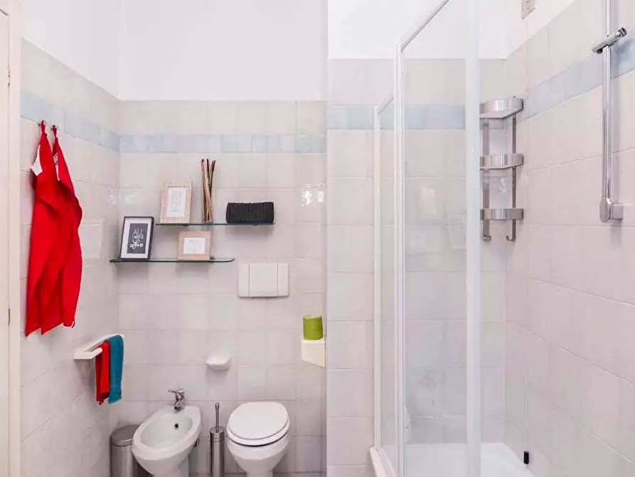 Immagine 30 di Camera in affitto  in Viale Monte Santo8 a Milano